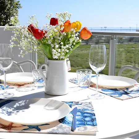 Elysia Seaview